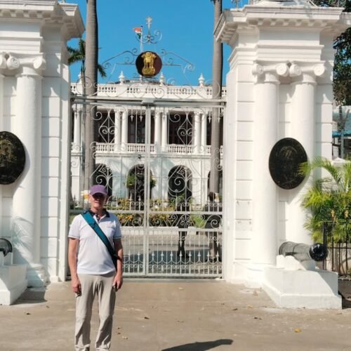 Explore the French Town of Pondicherry: Guided Walking Tour